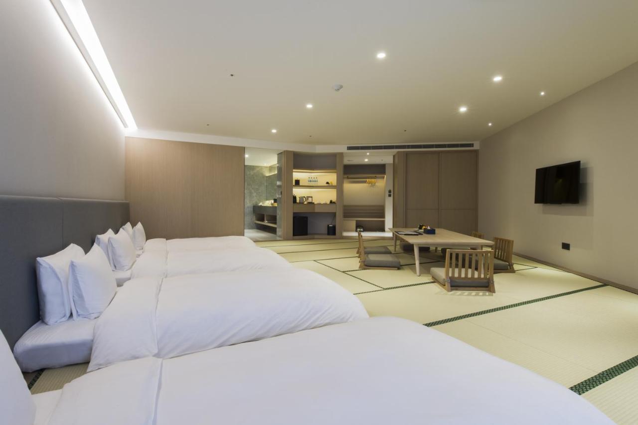 Golden Tulip FAB Hotel Tamsui Eksteriør billede