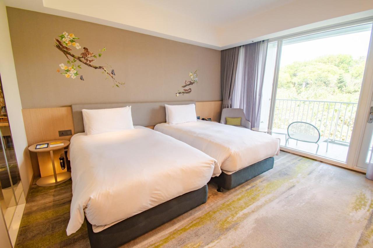 Golden Tulip FAB Hotel Tamsui Eksteriør billede