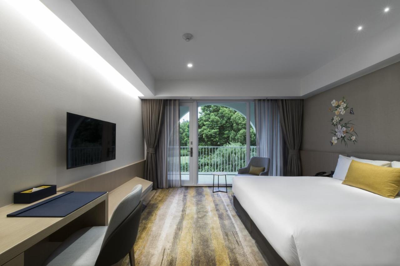 Golden Tulip FAB Hotel Tamsui Eksteriør billede